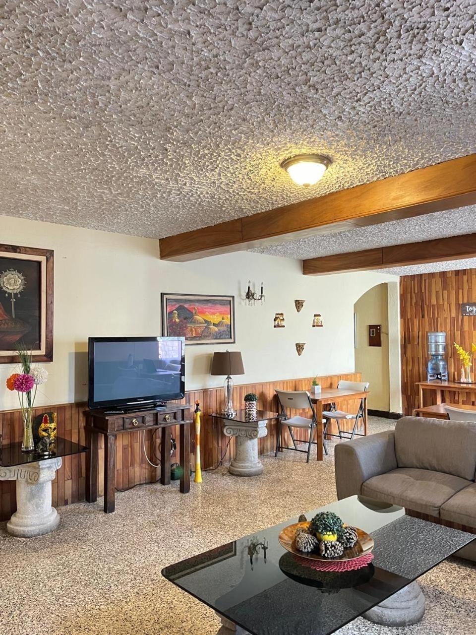 Hostal Los Volcanes Ville de Guatemala Extérieur photo