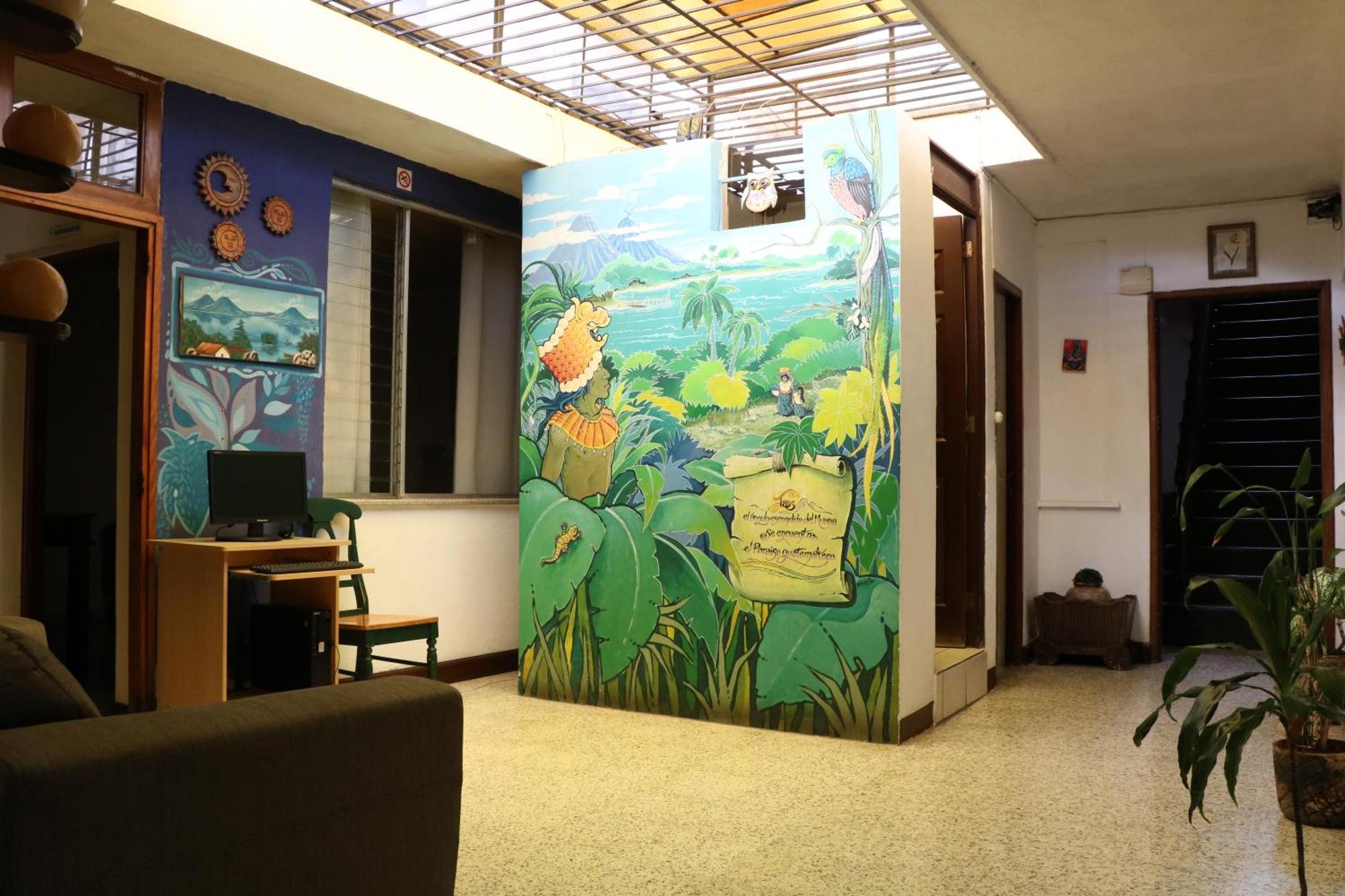 Hostal Los Volcanes Ville de Guatemala Extérieur photo