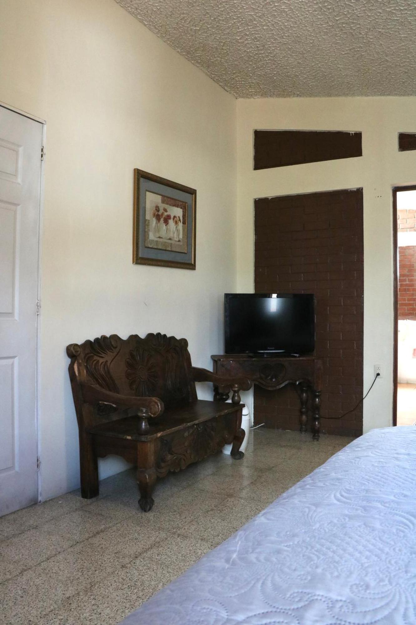 Hostal Los Volcanes Ville de Guatemala Extérieur photo