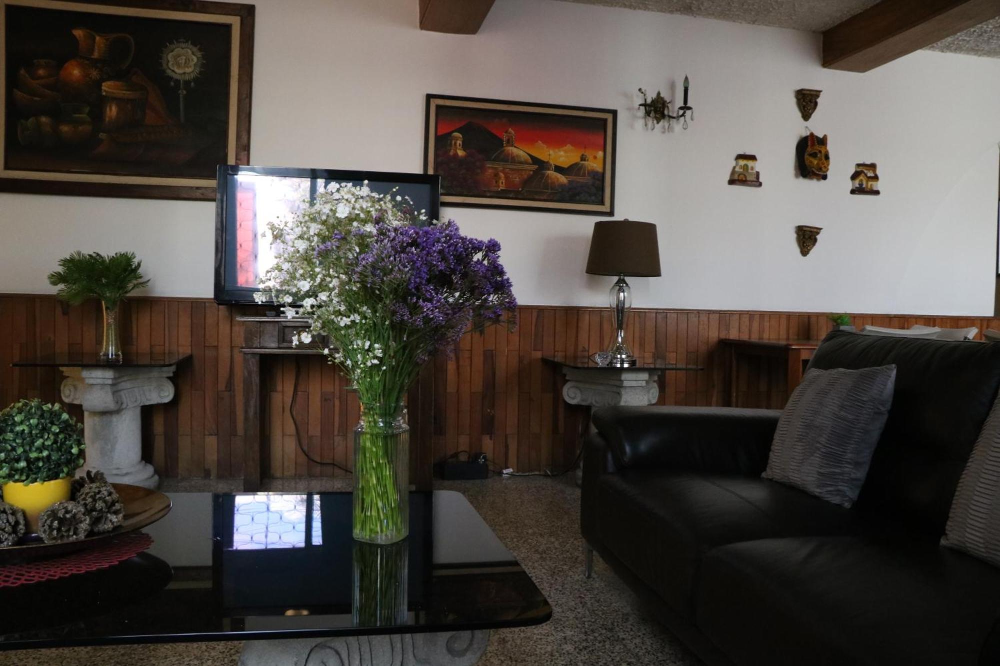 Hostal Los Volcanes Ville de Guatemala Extérieur photo