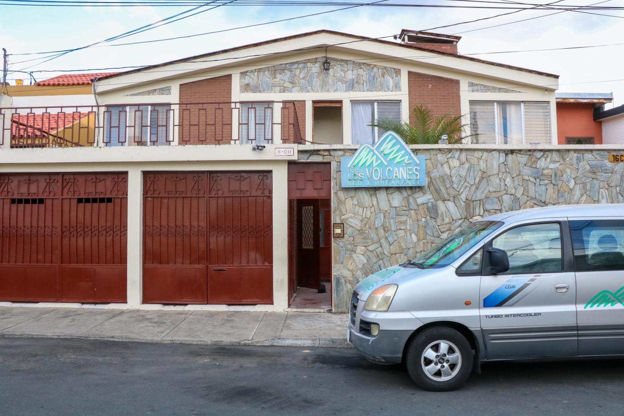 Hostal Los Volcanes Ville de Guatemala Extérieur photo